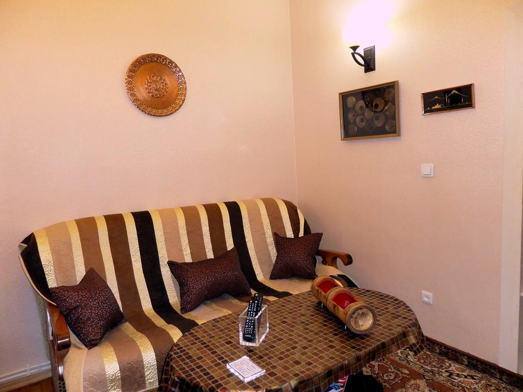 Apartamento Ara & Gaya Аpartment Ereván Exterior foto